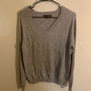Grey sweater